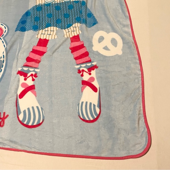 Lalaloopsy Fleece Blanket 88” x 62” - Picture 2 of 16